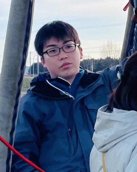 青木　誓哉