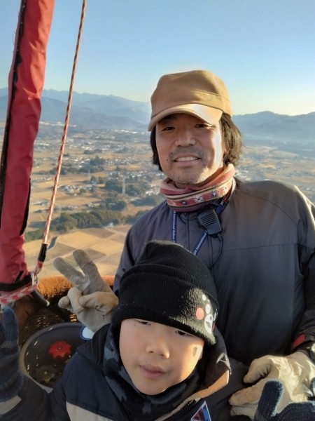 秋吉　孝信